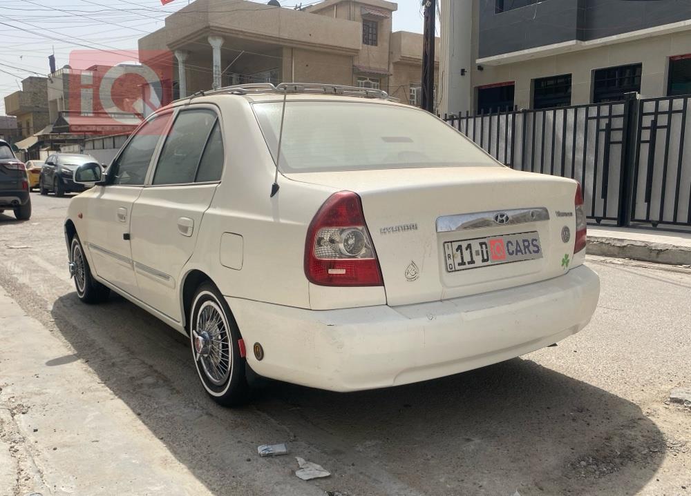 هیوندای ڤێرنا